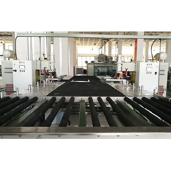 太陽能焊接流水線