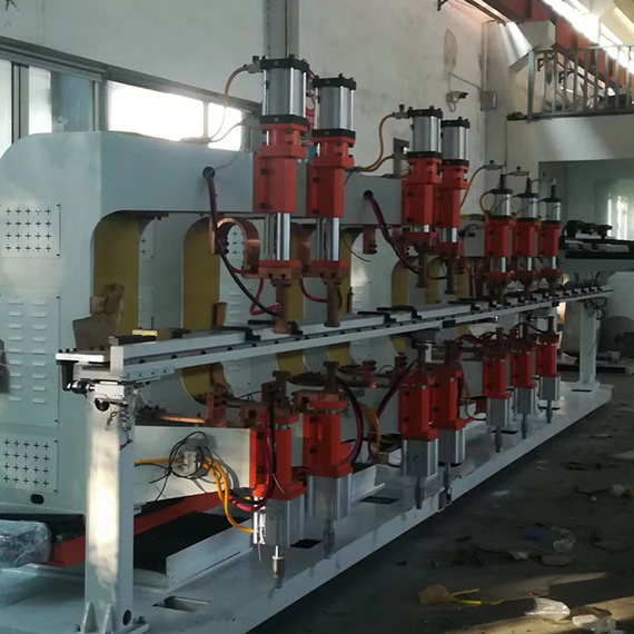 空調(diào)配件流水線(xiàn)點(diǎn)焊機(jī)