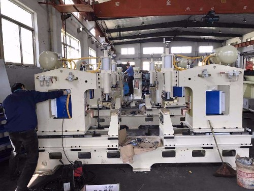 青島海爾微波爐儲(chǔ)能焊機(jī)生產(chǎn)線