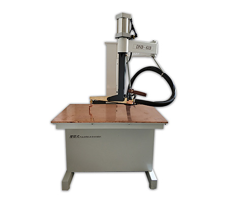 平臺點(diǎn)焊機(jī)2 平臺點(diǎn)焊機(jī)2