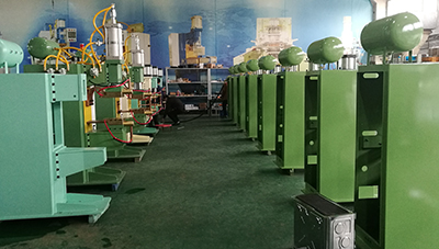 為什么客戶都選擇了焊本SMD系列中頻逆變式點焊機？