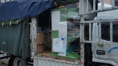 山東某公司采購青島焊本點焊機/螺母機