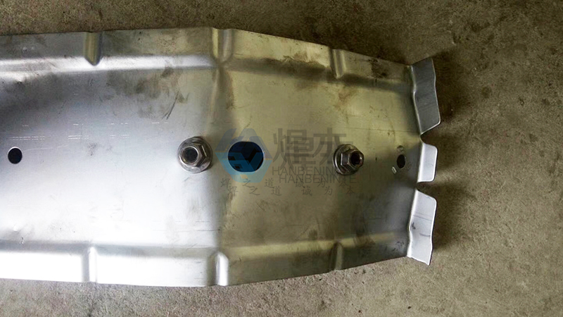 焊本法蘭螺母中頻點焊機2 焊本法蘭螺母中頻點焊機2