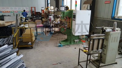 濰坊某汽車配件公司回購焊本中頻點(diǎn)焊機(jī)